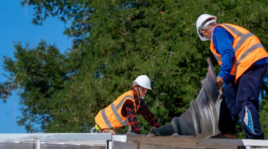 Professional new roof installation services in South Roxana, IL